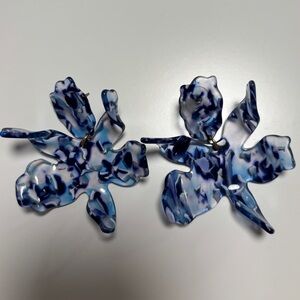 Lele Sadoughi Blue Orchid Acrylic Earrings